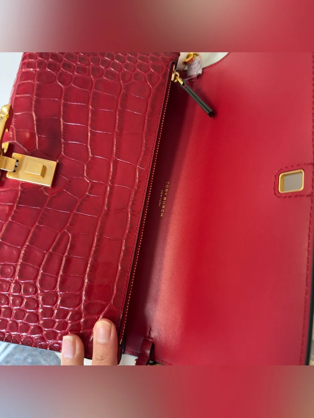 Tory Burch 77037 ELEANOR EMBOSSED CLUTCH